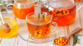 Облепиховый чай: как приготовить напиток дома из свежих и замороженных ягод