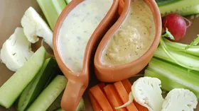 Рецепты с продукцией пчеловодства, морковью и огурцом