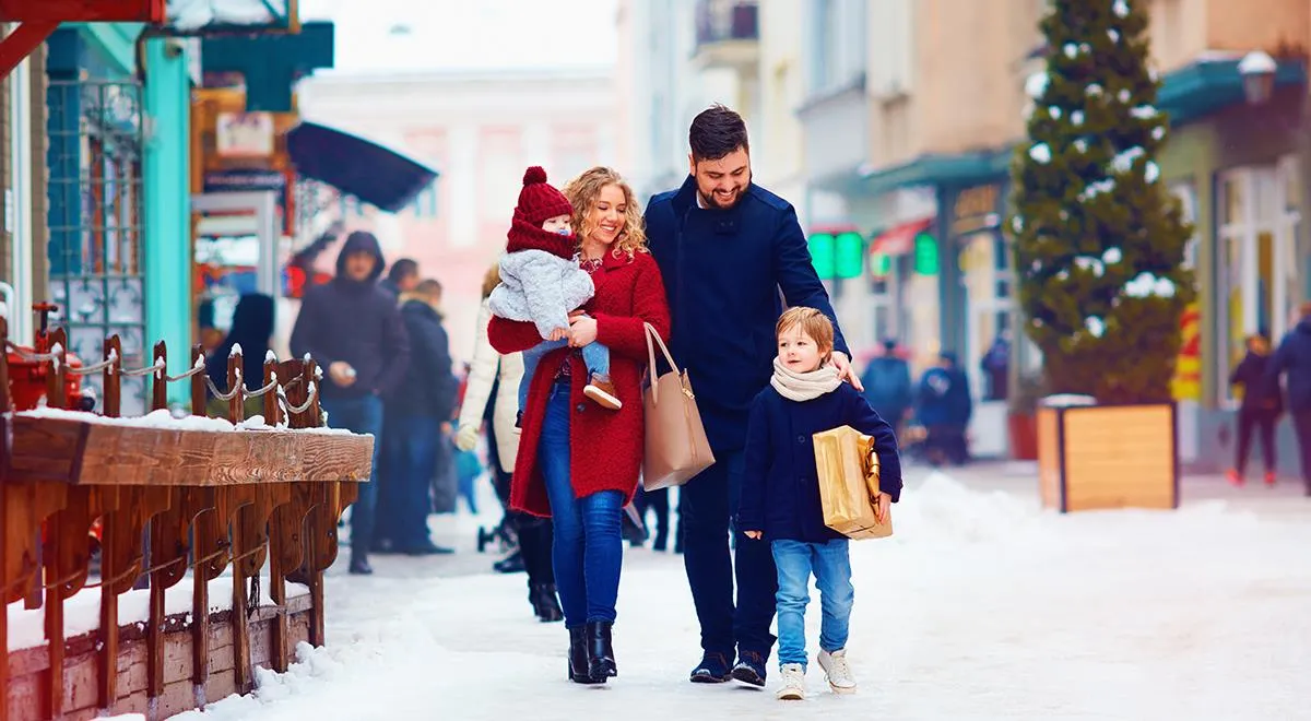 Адвент календарь для детей, задания, подарки и угощения – всё домашнее