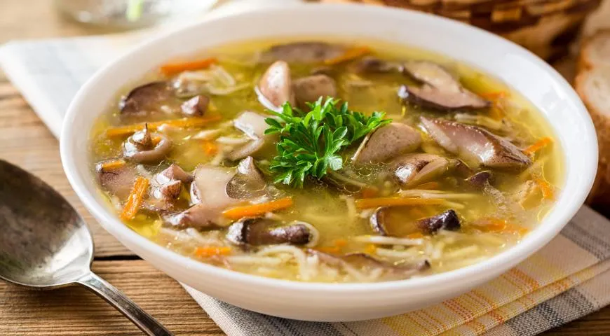 Грибной суп из замороженных грибов с картошкой рецепт с фото пош�агово