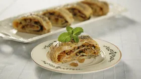 Рецепты с приправами, сметаной и изюмом