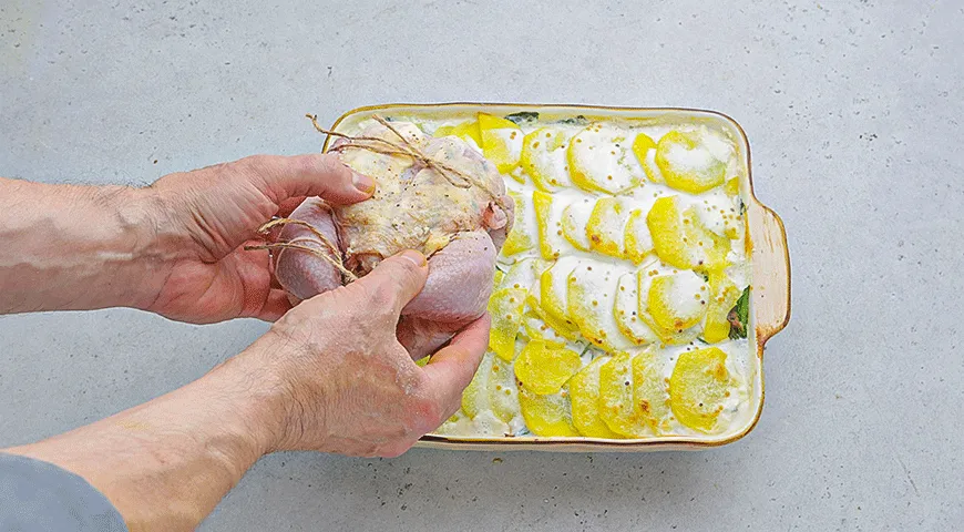 Цыплята с грибным гратеном