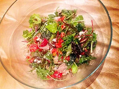 Салат с курицей и черносливом