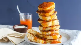 Блюда в блиннице с сливочным маслом