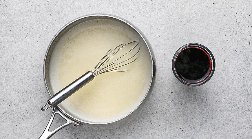 Пирог с уткой и красным вином