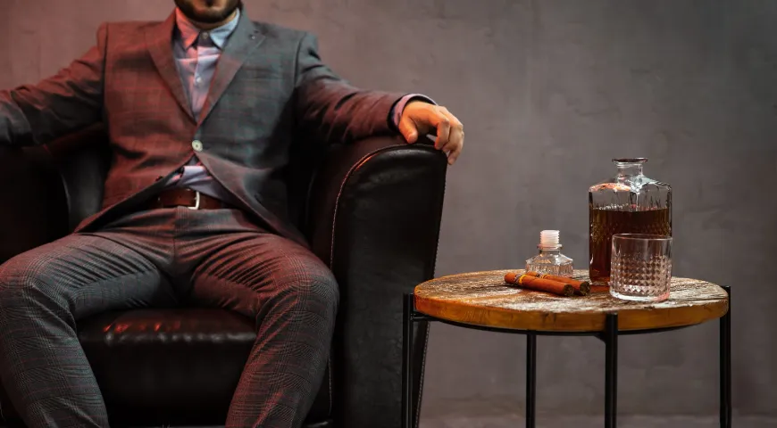 Злоупотребление алкоголем негативно влияет на синтез тестостерона 