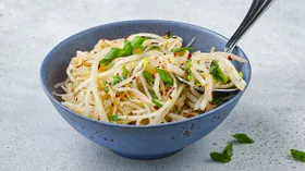 Острый салат из дайкона