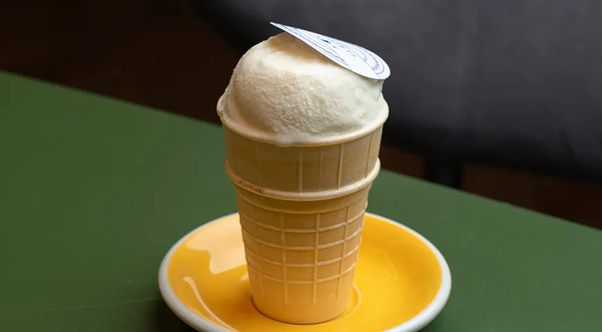 Некоторые бренды выпускают увеличенные по объему стаканчики