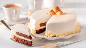 Ганаш на белом шоколаде: секреты идеально ровного торта и декора