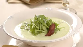 Рецепты с молочной продукцией, рукколой и мясной гастрономией