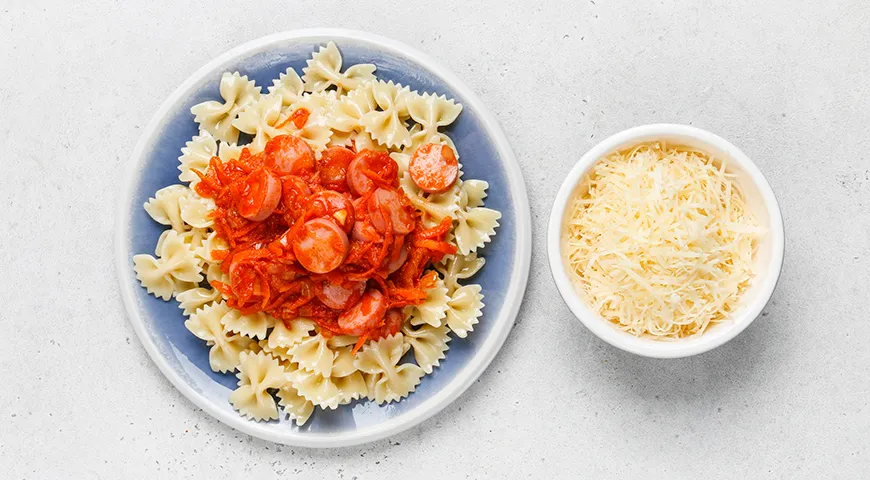 Подлива из сосисок к макаронам