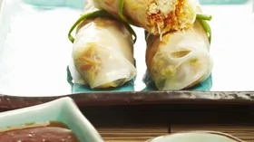 Рецепты с мясом, фруктами и грецким орехом