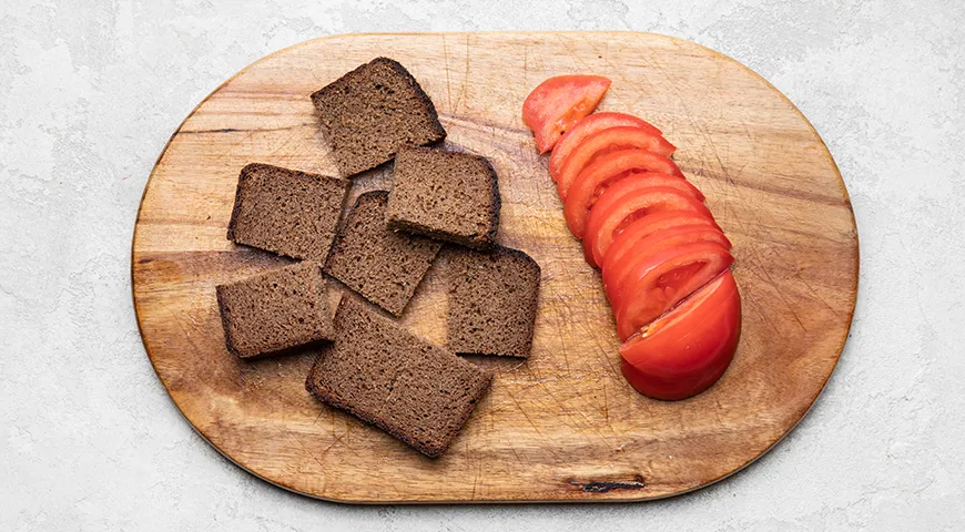 Бутерброды с беконом и сыром на мангале