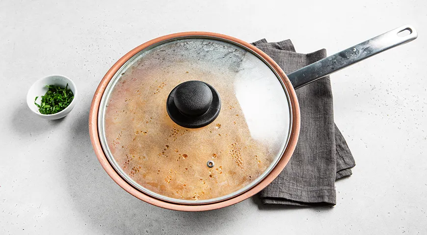 Вермишель «паутинка», жаренная на сковороде