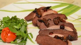Рецепты с овощами, черносливом и вином