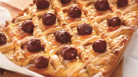 Рецепты с мукой, клубникой и миндалём