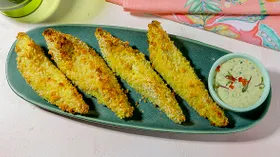 Авокадо в панировке, запеченное в духовке