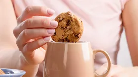 Диетолог ответила, как есть печенье без вреда для здоровья и фигуры