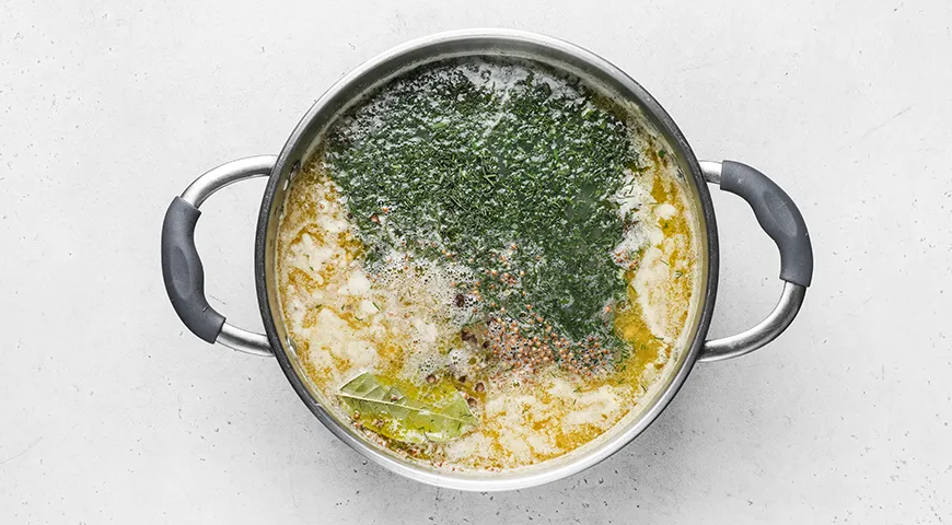 Суп с сайрой и рисом