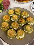 Башенки из кабачков с соусом дзадзики