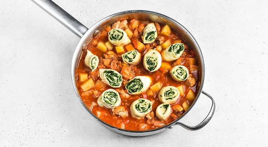Штрудли с картофелем и курицей