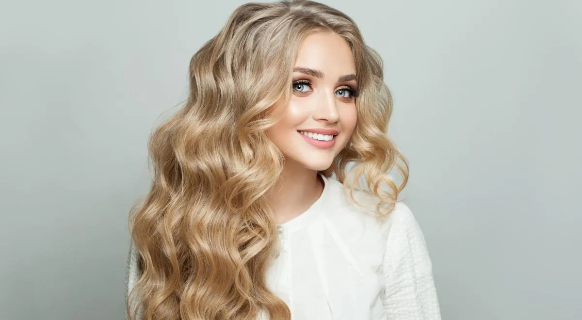 Лунный календарь красоты на май 2023: благоприятные дни для стрижки и бьюти-процедур