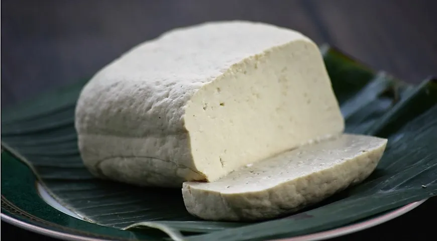 Ремесленный прессованный сыр тофу