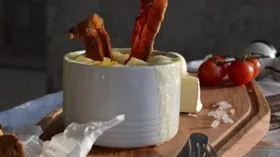 Рецепты с твёрдыми сырами, яйцом и шампиньонами