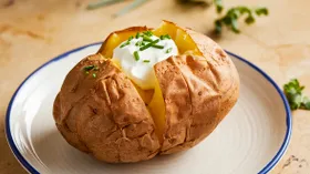 Картошка, запеченная в мультиварке