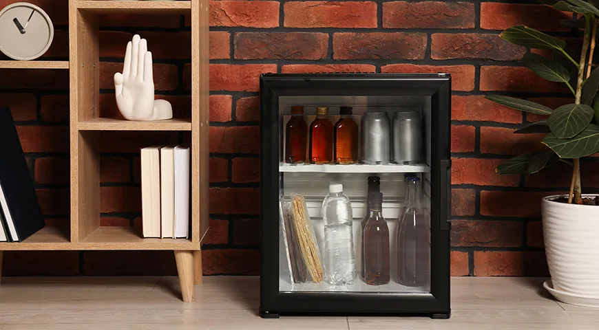 Бренди хранят вертикально, контакт с деревянной пробкой ему не нужен