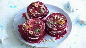 Рецепты с чесноком, кисломолочными продуктами и орехами