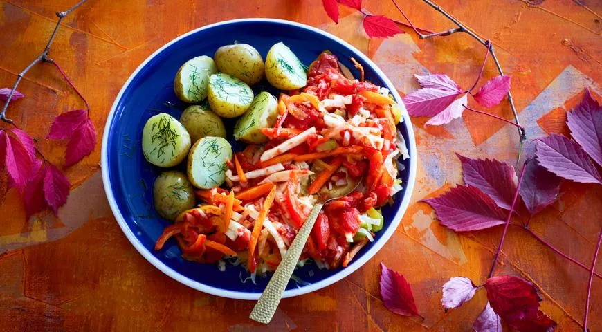 Вегетарианская солянка из капусты