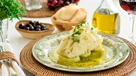 10 вкусных блюд из трески: от филе под сочным маринадом до согревающего супа