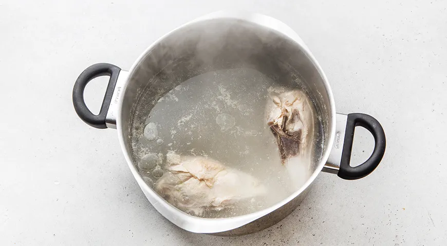 Куриный суп с сырными шариками и картофелем