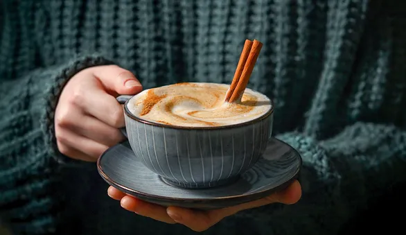 Как приготовить кофе с корицей: магия аромата и польза в каждой чашке
