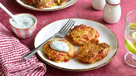 Кабачковые оладьи и домашние брускетты для быстрого  ужина в пятницу