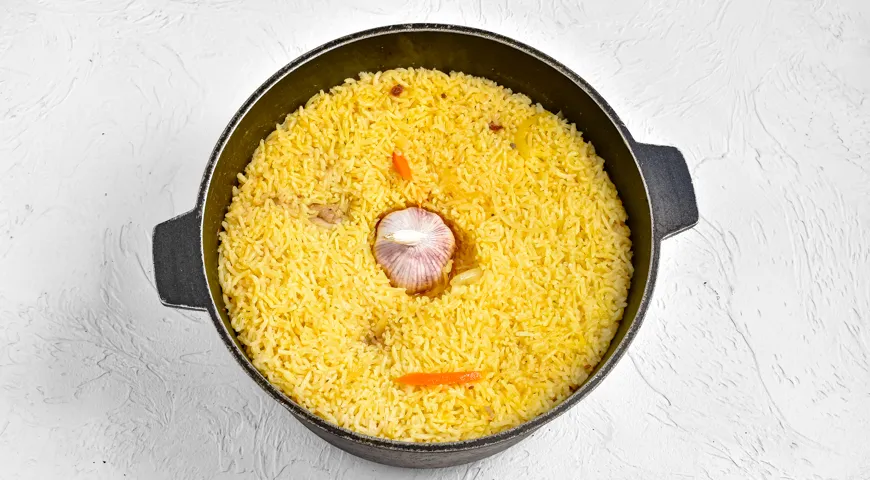 Плов с курицей в духовке