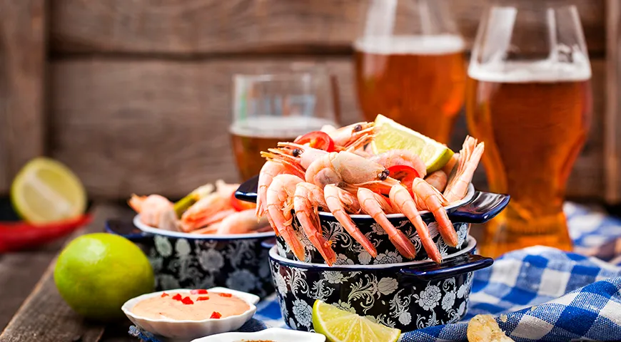 Креветки с лаймом будут полезнее чипсов к пиву