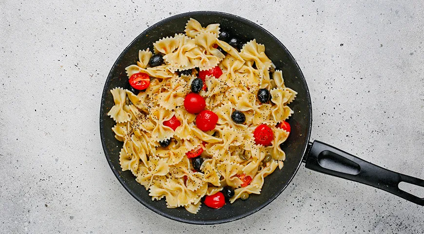 Паста с овощами гриль