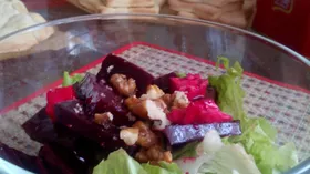 Рецепты с молочной продукцией, свёклой и грецким орехом