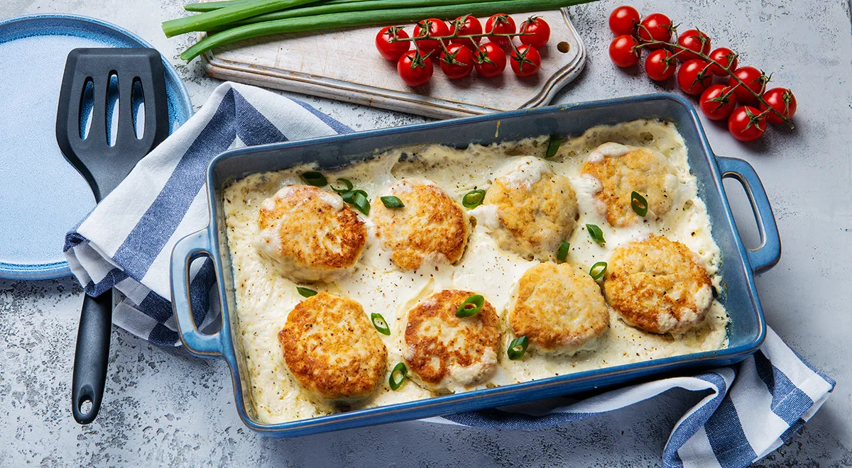 Куриные биточки в духовке