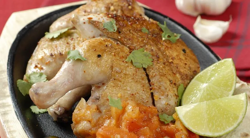 Цыплята с острым томатным джемом