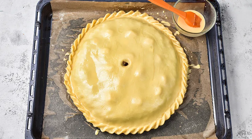 Пирог с фаршем и картошкой в духовке