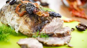 Рецепты с овощами, мясом и черносливом