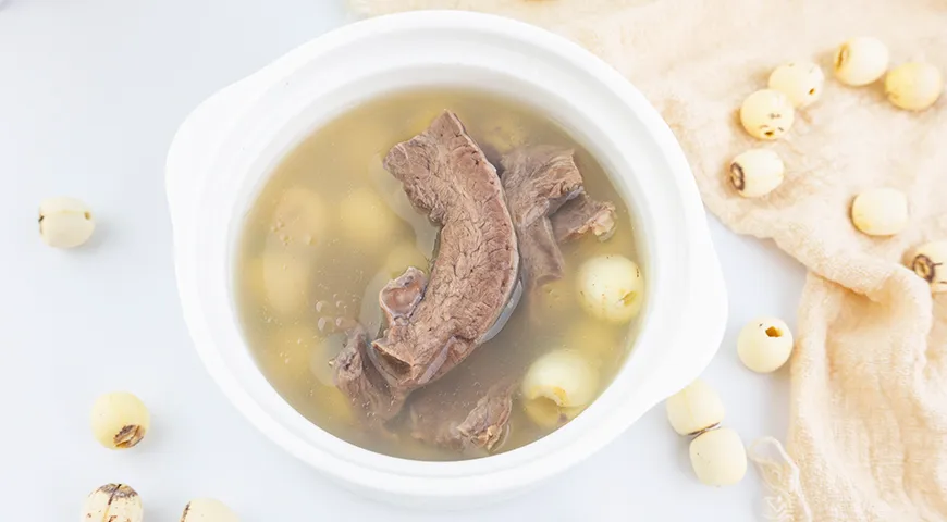 Суп со свиным сердцем и семенами лотоса