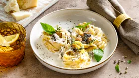 Рецепты с молочной продукцией, макаронами и шампиньонами