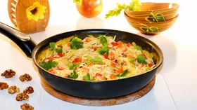 Спагетти с тыквенным соусом и грецкими орехами