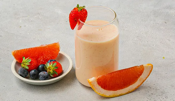 Смузи из грейпфрута и ананаса