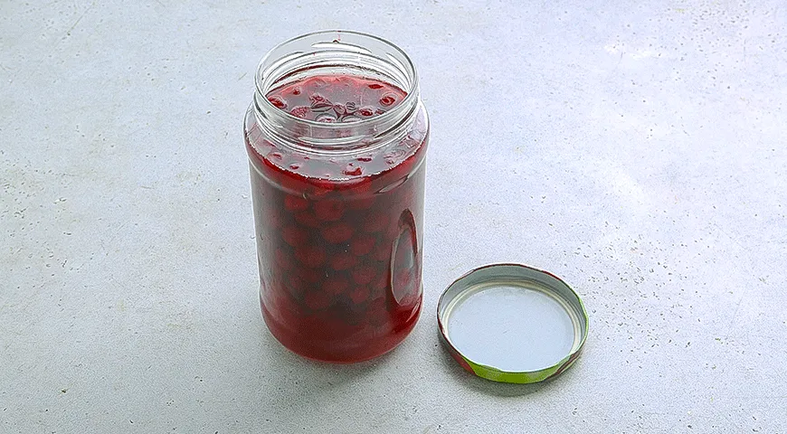 Вишневая настойка на бренди