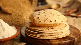 Не блин и не лаваш: что такое роти и в чем ее секрет